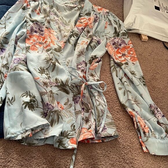 Nanette lepore wrap blouse small - Picture 4 of 8